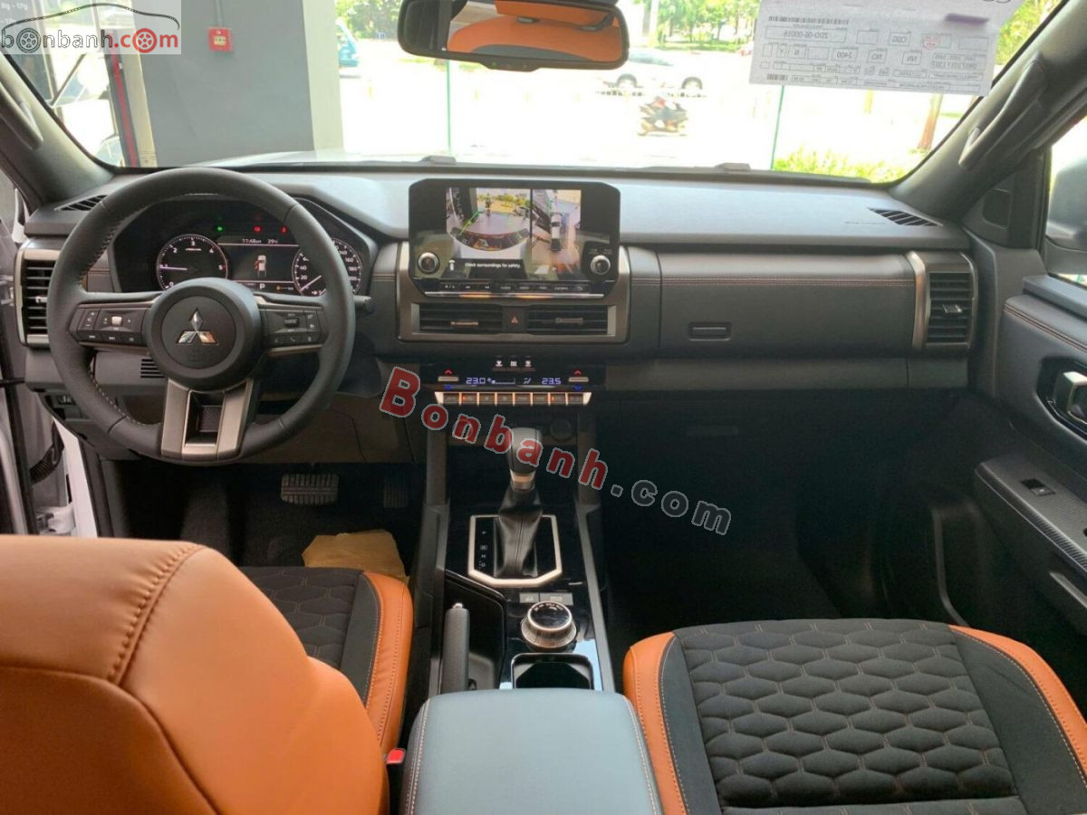 Bán ô tô Mitsubishi Triton Athlete 4WD AT - 2025 - xe mới
