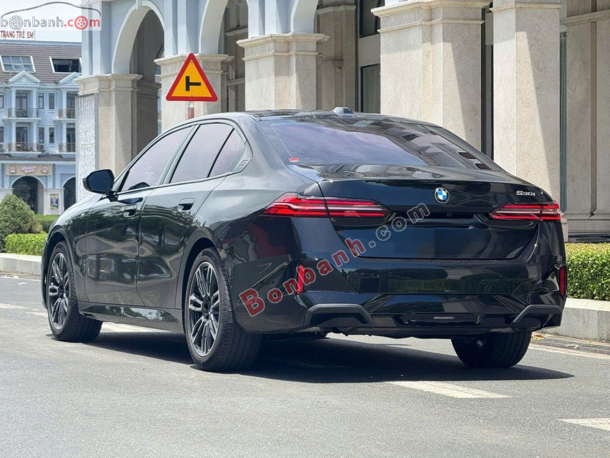 Bán ô tô BMW 5 Series 530i M Sport - 2025 - xe cũ