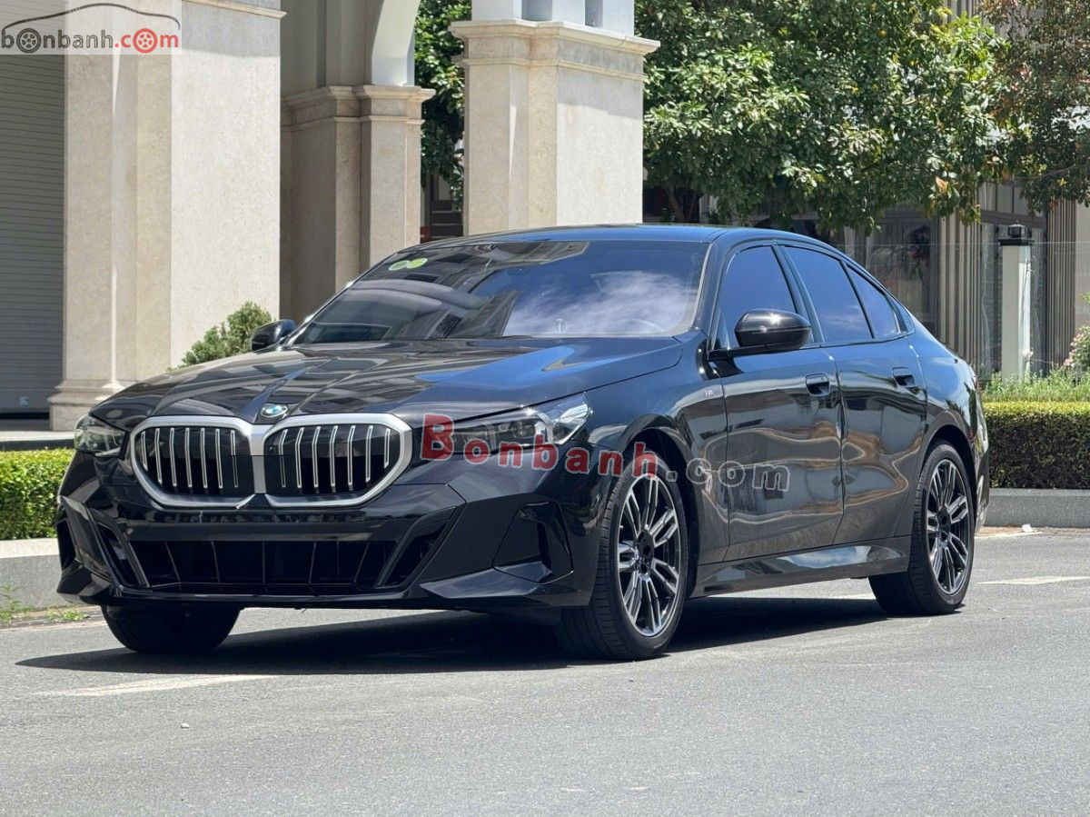 Bán ô tô BMW 5 Series 530i M Sport - 2025 - xe cũ