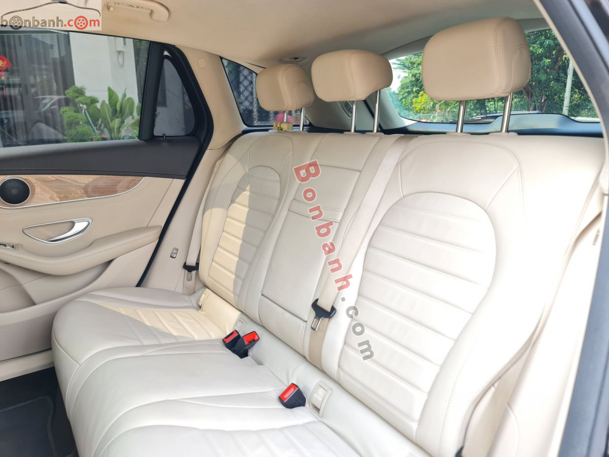 Bán ô tô Mercedes Benz GLC 250 4Matic - 2018 - xe cũ