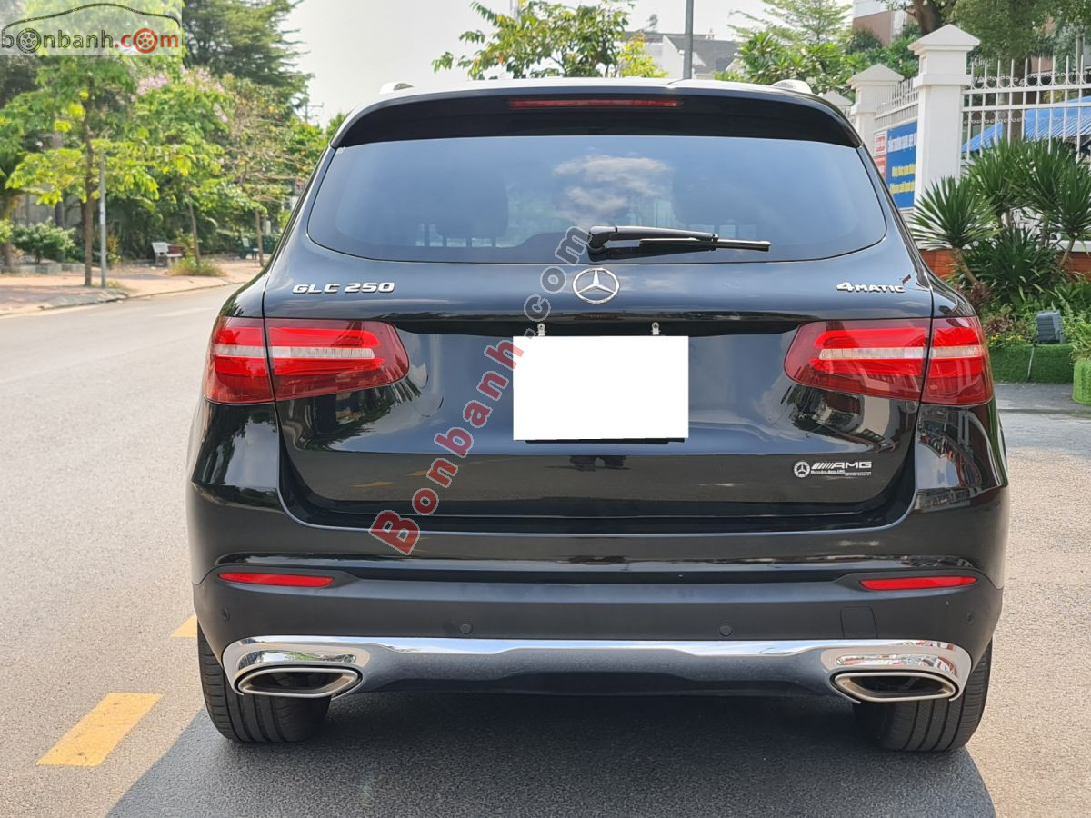 Bán ô tô Mercedes Benz GLC 250 4Matic - 2018 - xe cũ