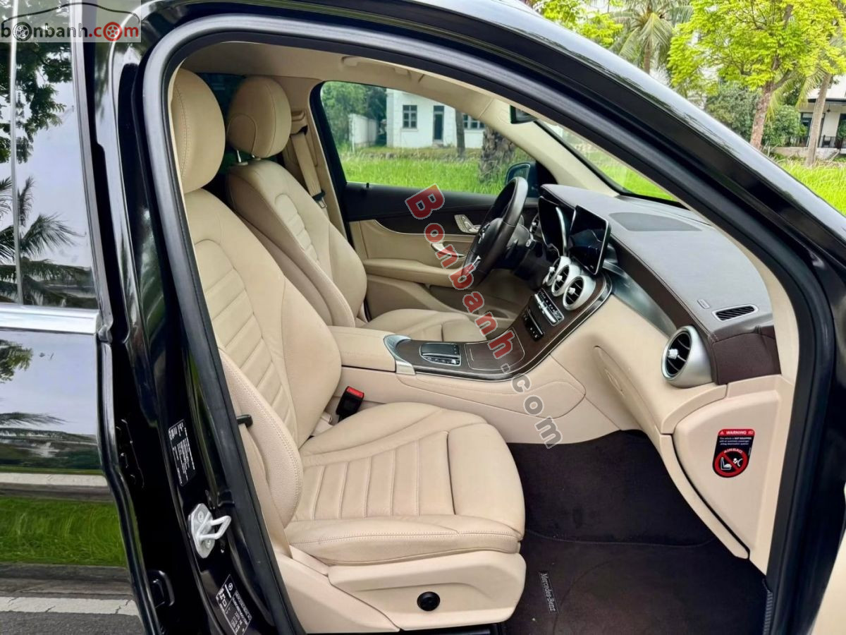 Bán ô tô Mercedes Benz GLC 200 4Matic - 2021 - xe cũ