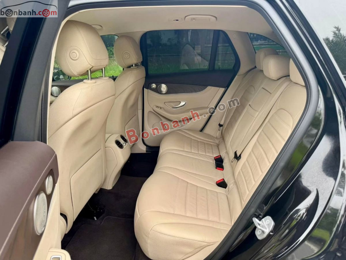Bán ô tô Mercedes Benz GLC 200 4Matic - 2021 - xe cũ
