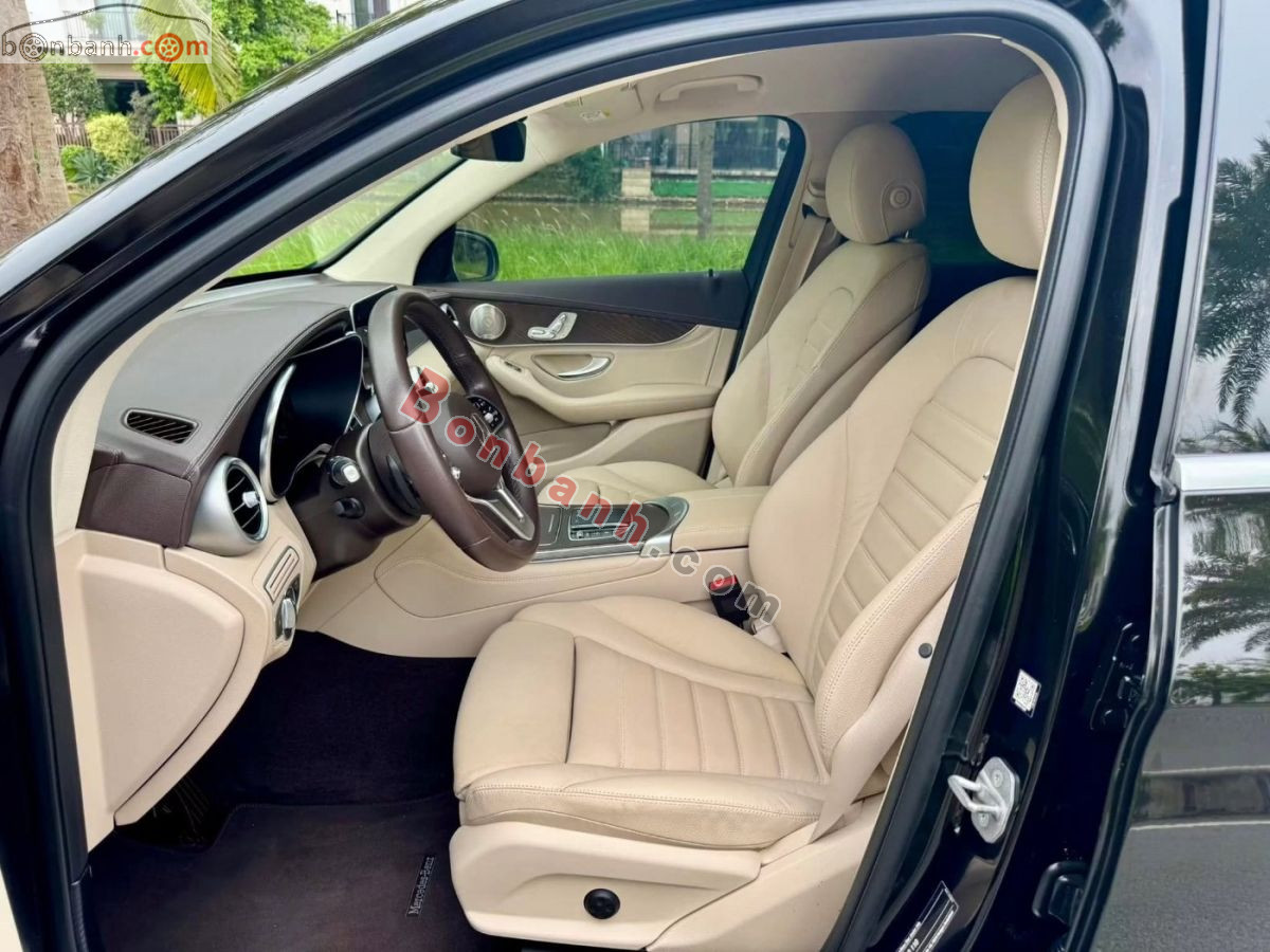 Bán ô tô Mercedes Benz GLC 200 4Matic - 2021 - xe cũ