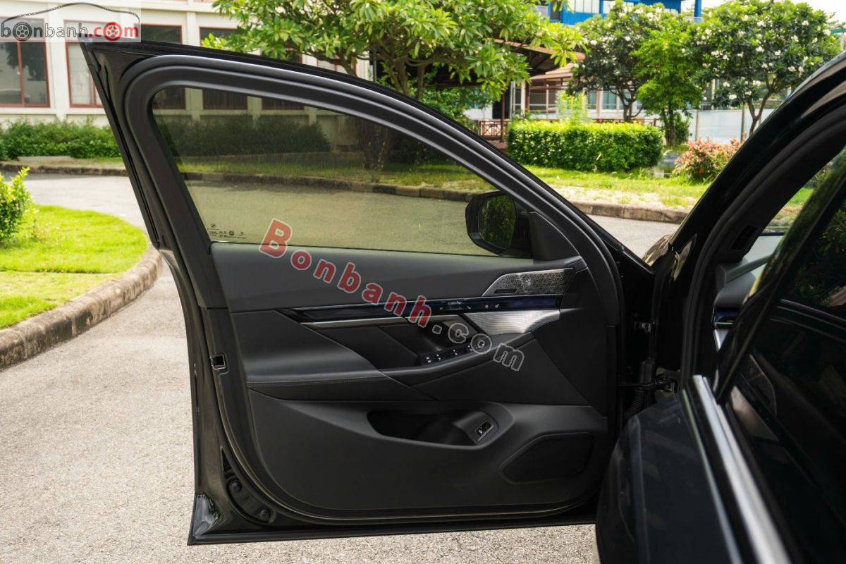 Bán ô tô BMW 5 Series 520i - 2025 - xe cũ
