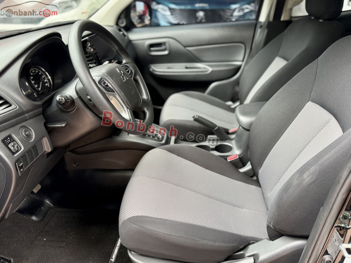 Bán ô tô Mitsubishi Triton 4x2 AT - 2023 - xe cũ