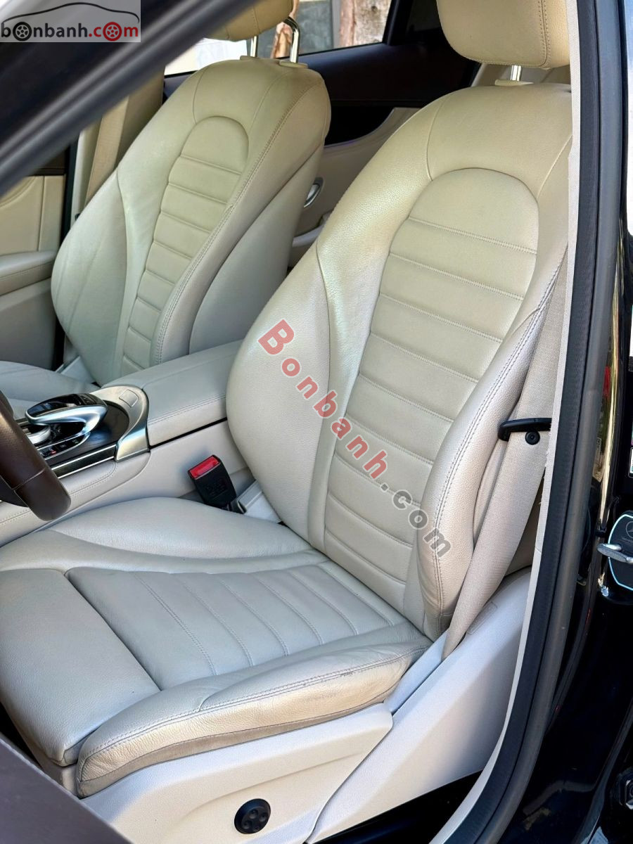 Bán ô tô Mercedes Benz GLC 300 4Matic - 2018 - xe cũ