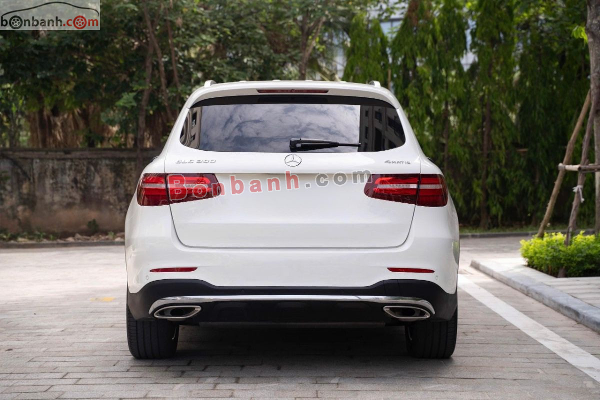 Bán ô tô Mercedes Benz GLC 300 4Matic - 2018 - xe cũ
