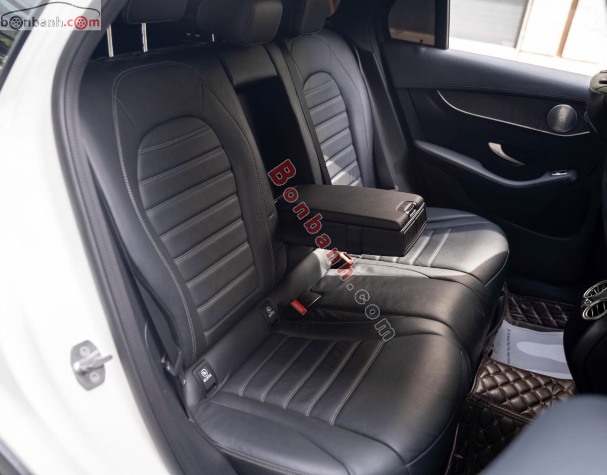 Bán ô tô Mercedes Benz GLC 300 4Matic - 2018 - xe cũ
