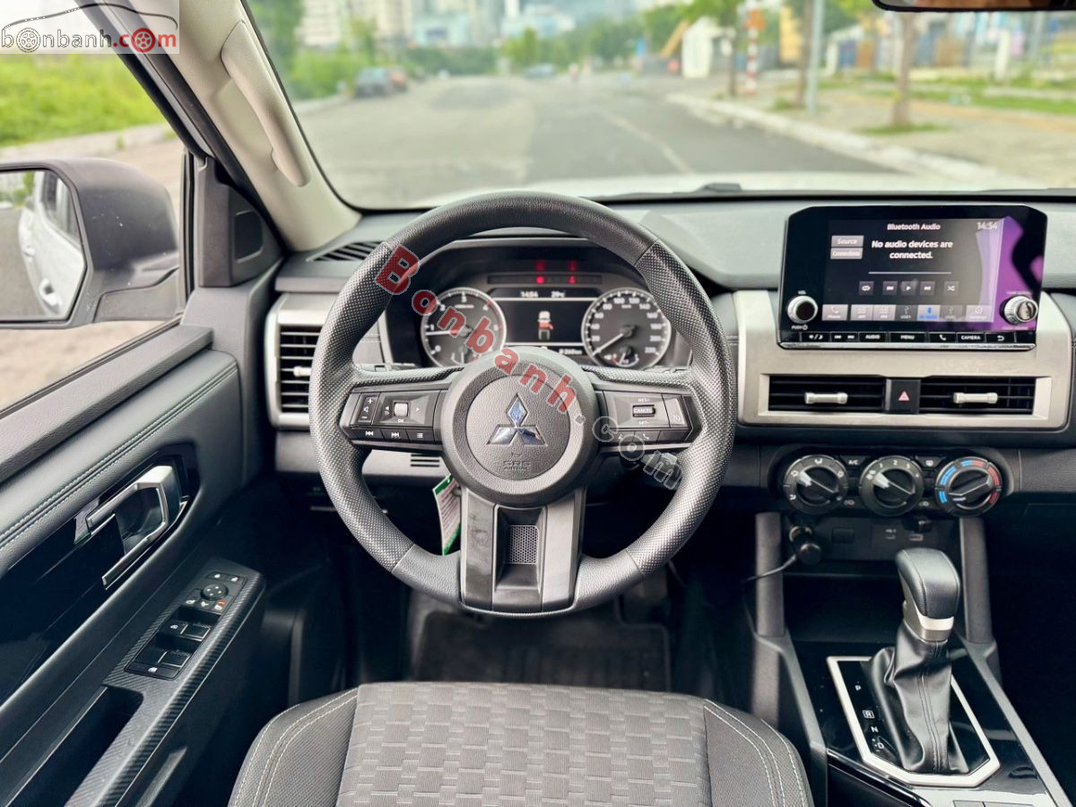 Bán ô tô Mitsubishi Triton GLX 2WD AT - 2024 - xe cũ