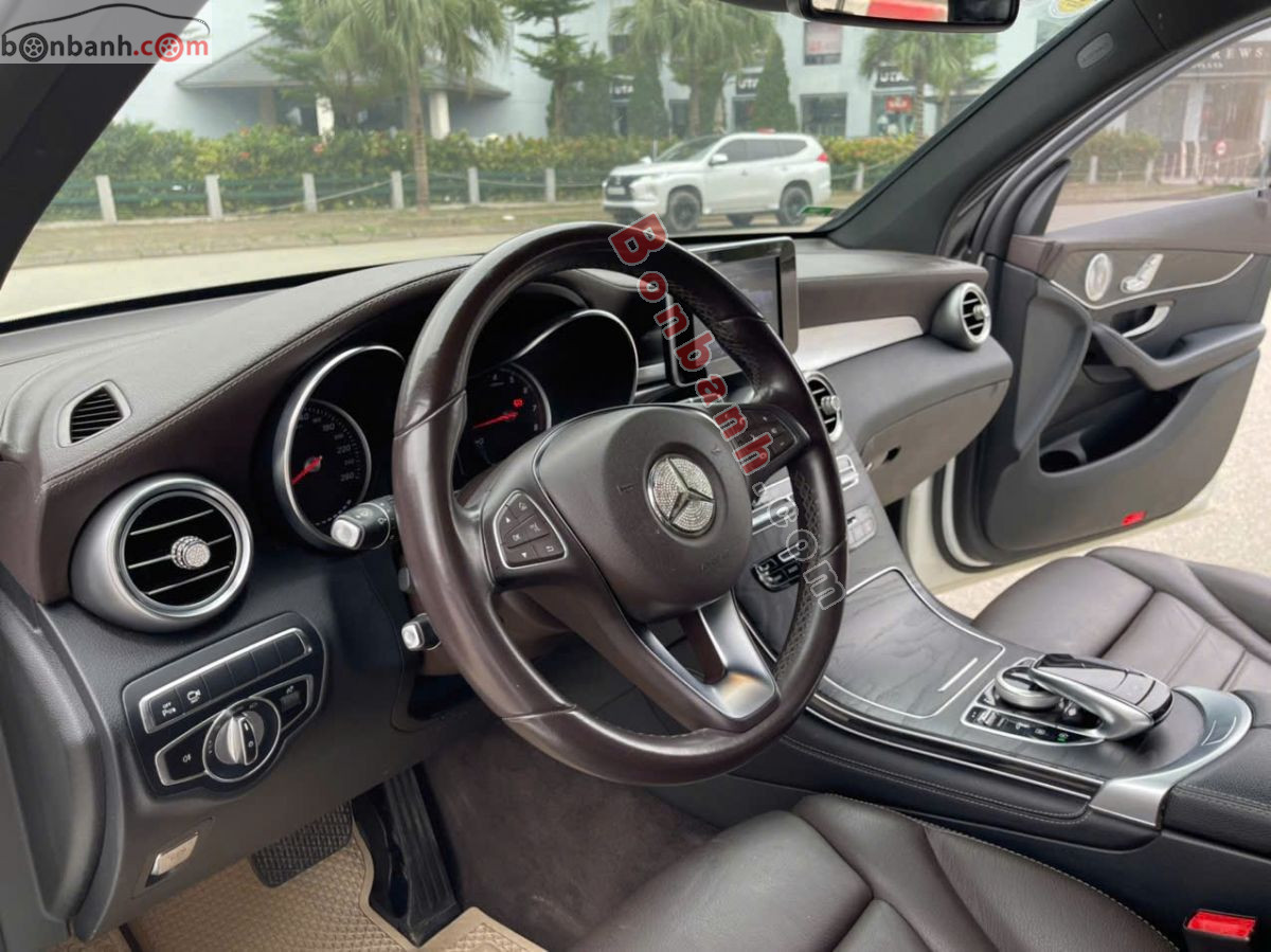Bán ô tô Mercedes Benz GLC 300 4Matic - 2018 - xe cũ