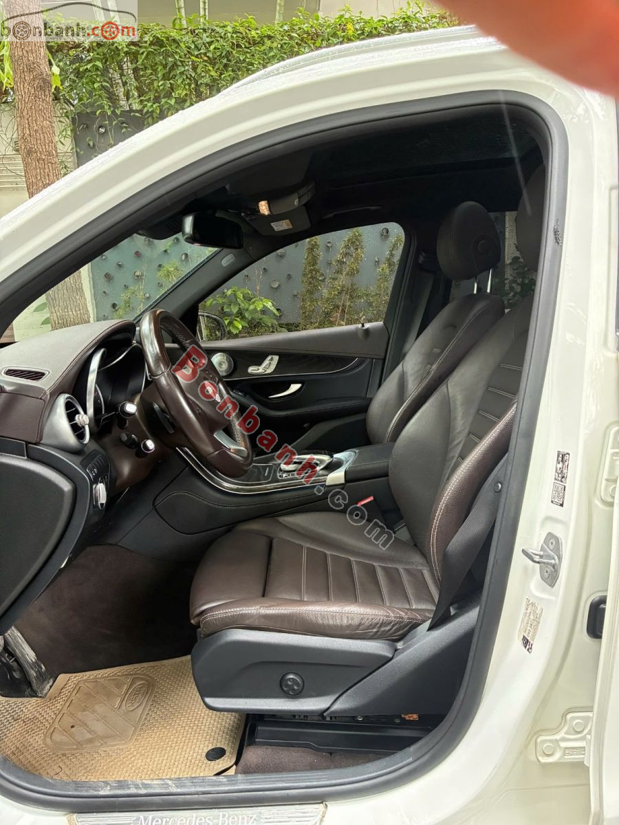 Bán ô tô Mercedes Benz GLC 300 4Matic - 2018 - xe cũ