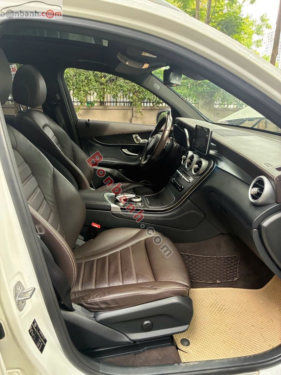 Bán ô tô Mercedes Benz GLC 300 4Matic - 2018 - xe cũ