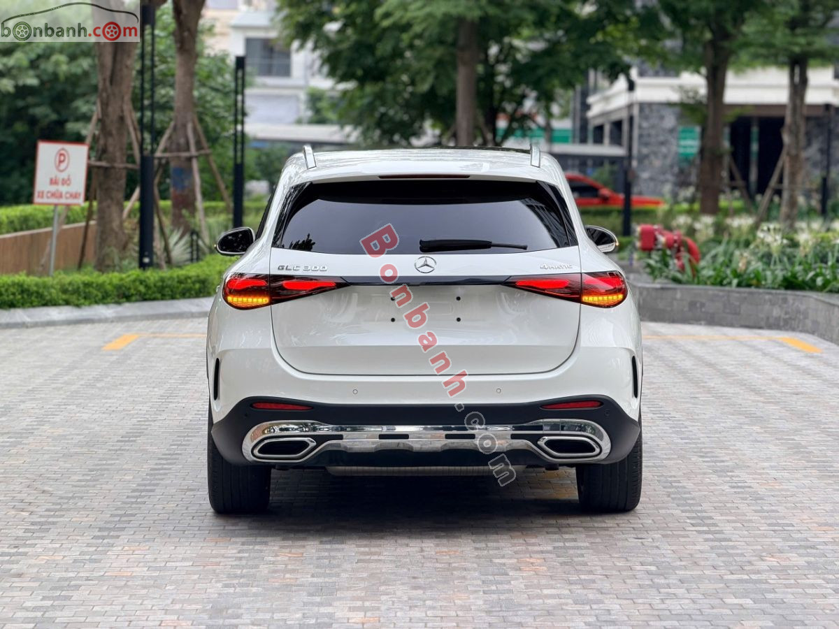 Bán ô tô Mercedes Benz GLC 300 4Matic - 2023 - xe cũ
