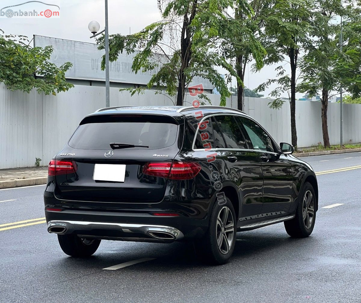 Bán ô tô Mercedes Benz GLC 250 4Matic - 2016 - xe cũ