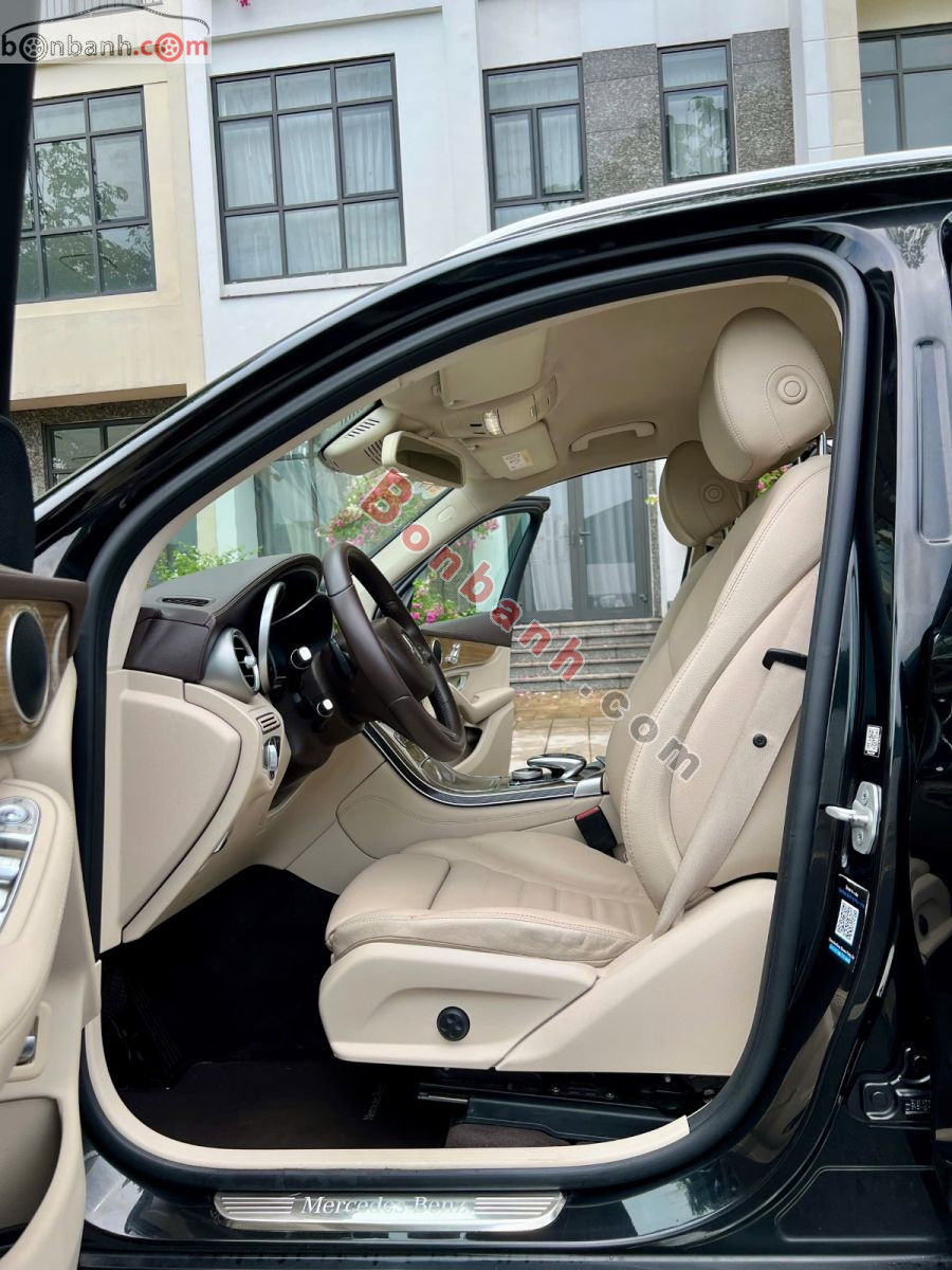 Bán ô tô Mercedes Benz GLC 250 4Matic - 2016 - xe cũ