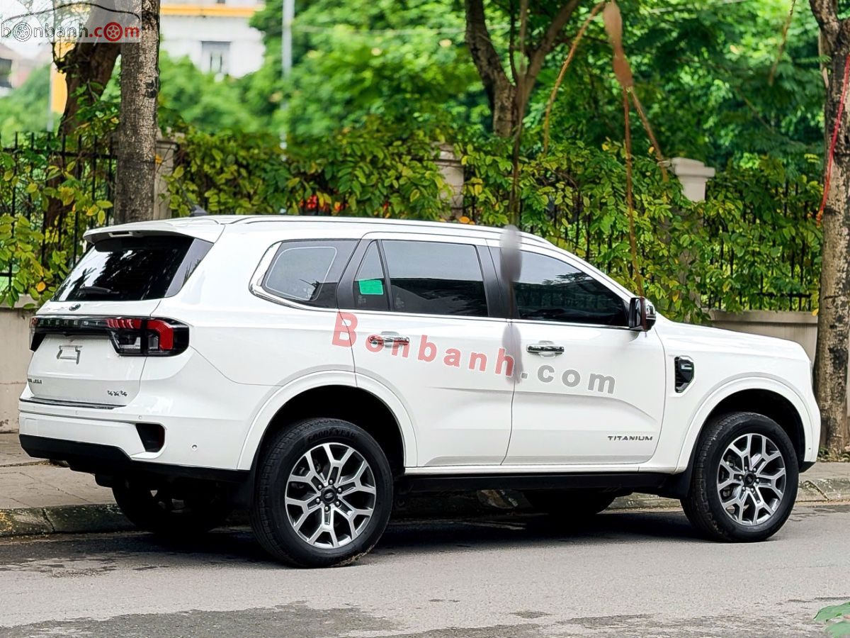 Bán ô tô Ford Everest Titanium Plus 2.0L 4x4 AT - 2025 - xe cũ