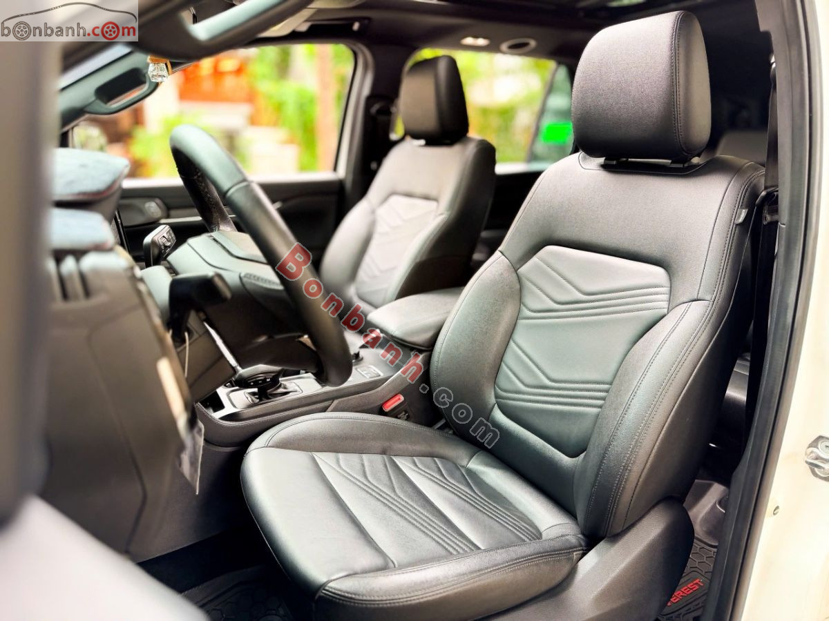 Bán ô tô Ford Everest Titanium Plus 2.0L 4x4 AT - 2025 - xe cũ