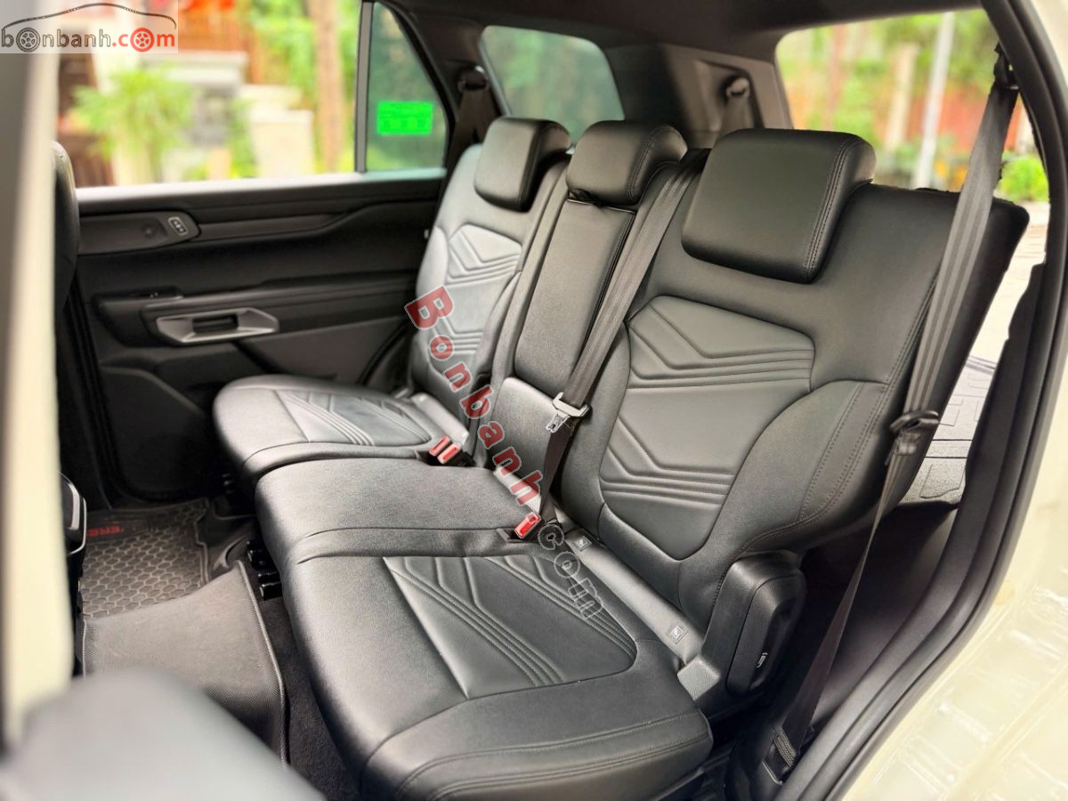 Bán ô tô Ford Everest Titanium Plus 2.0L 4x4 AT - 2025 - xe cũ