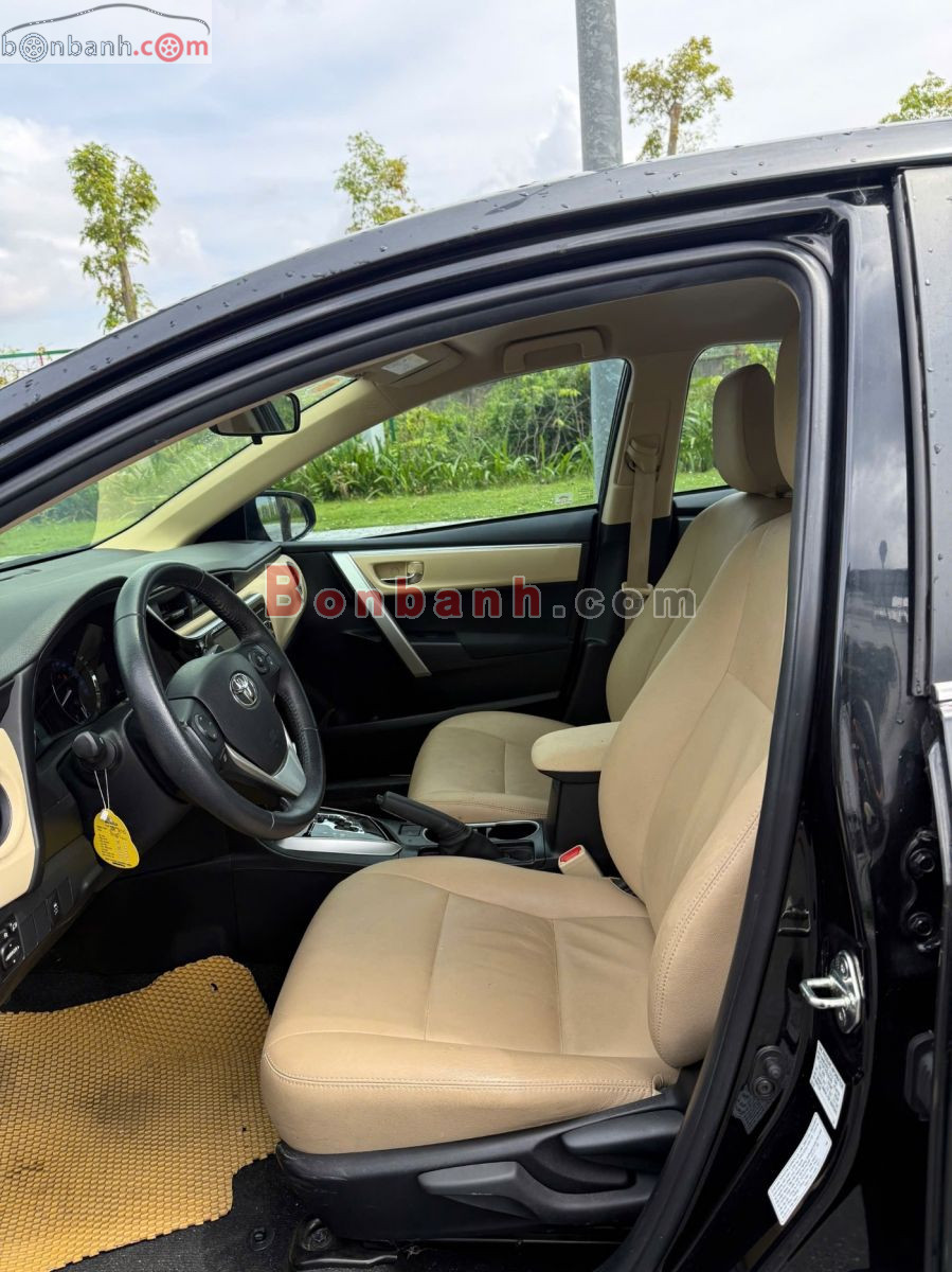 Bán ô tô Toyota Corolla altis 1.8E AT - 2017 - xe cũ