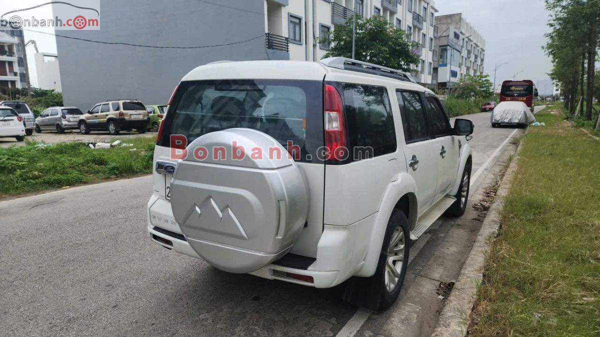 Bán ô tô Ford Everest Limited 2.5L 4x2 AT - 2013 - xe cũ