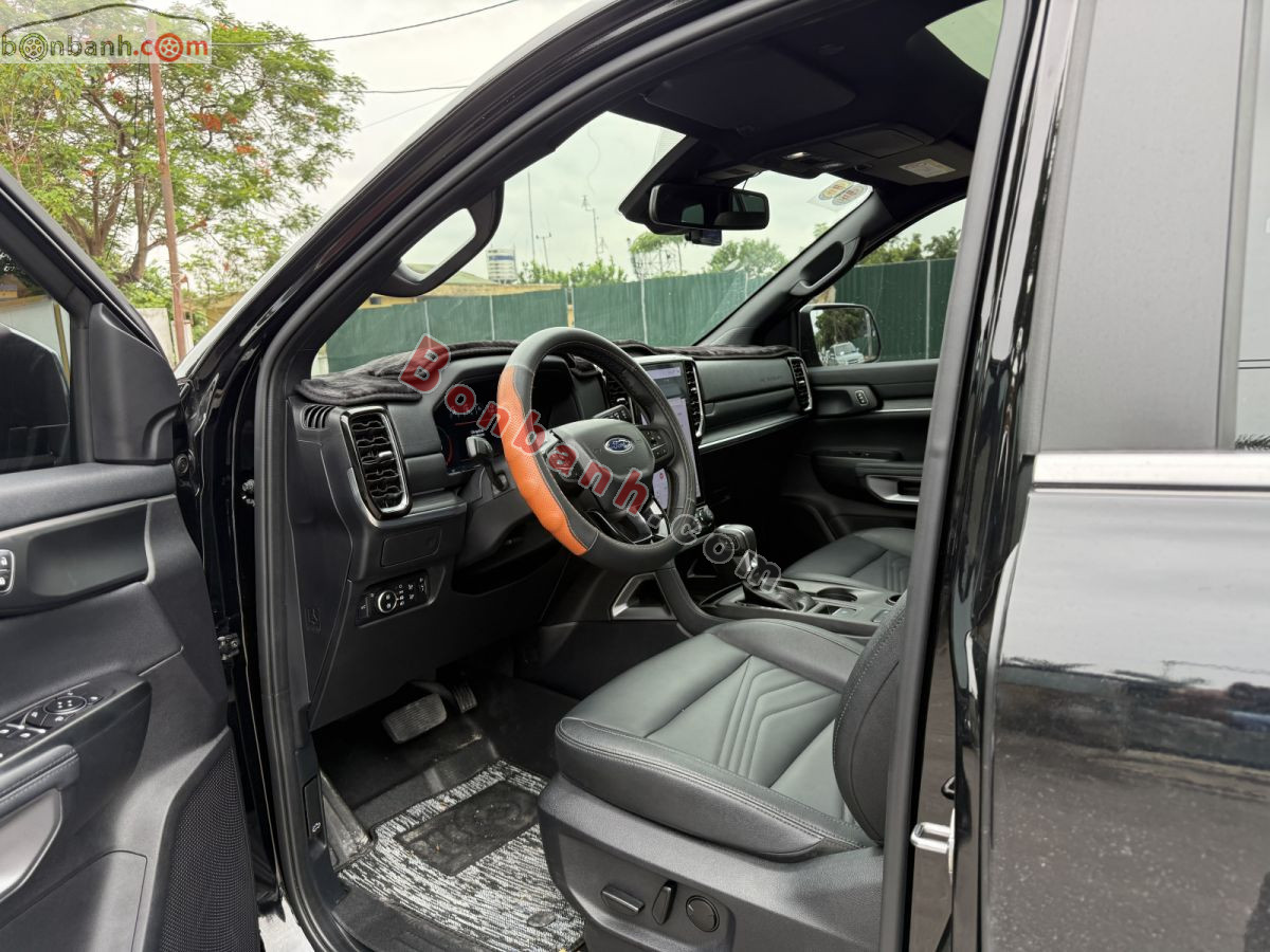 Bán ô tô Ford Everest Titanium 2.0L 4x2 AT - 2025 - xe cũ