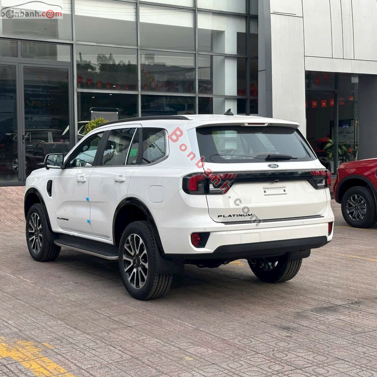 Bán ô tô Ford Everest Platinum 2.0L 4x2 AT - 2026 - xe mới