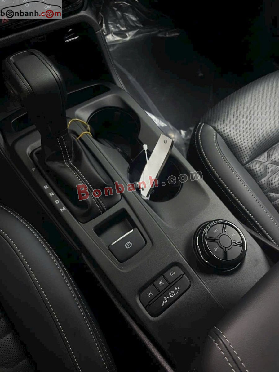 Bán ô tô Ford Everest Platinum 2.0L 4x4 AT - 2026 - xe mới