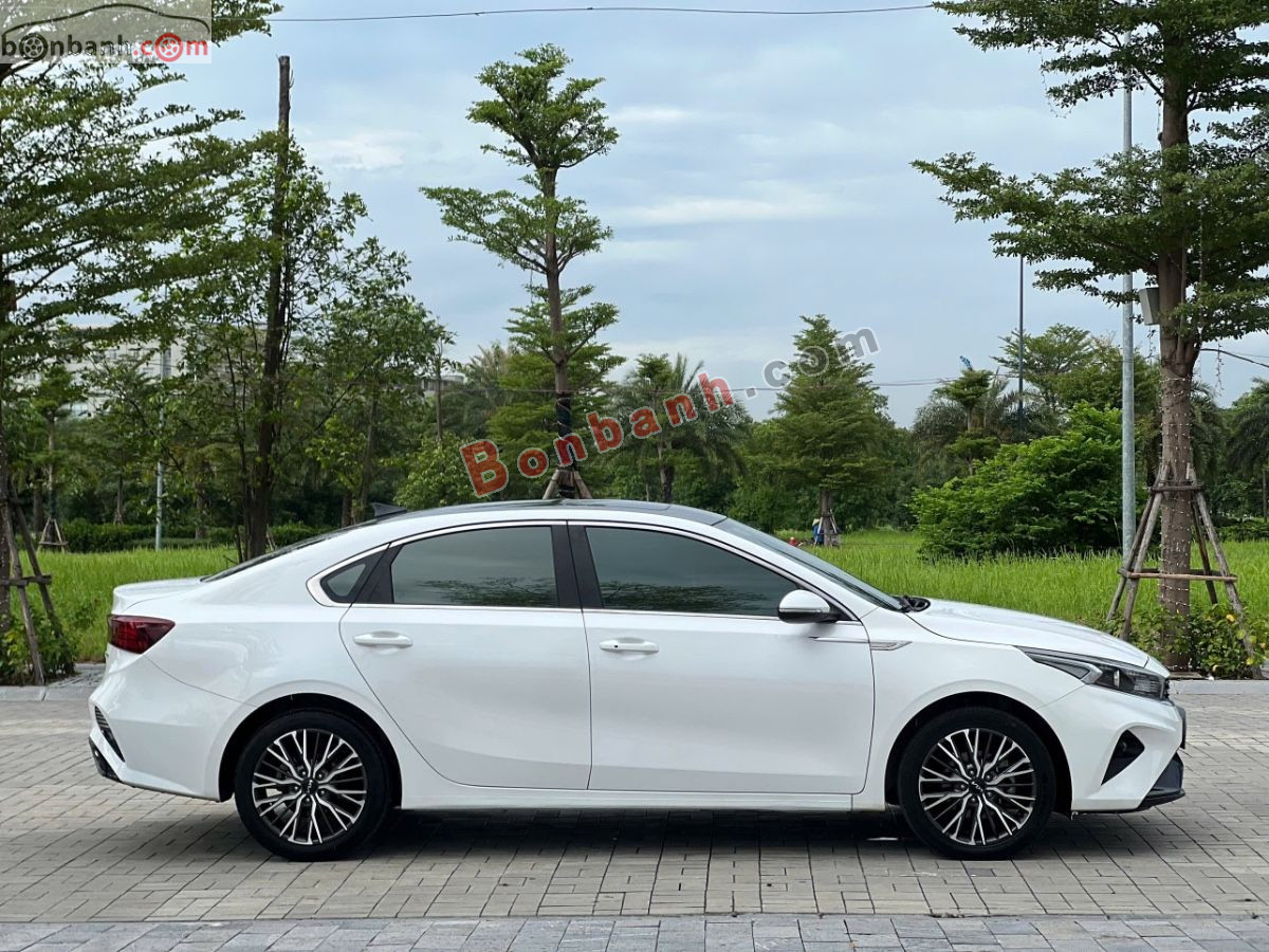 Bán ô tô Kia K3 Luxury 1.6 AT - 2022 - xe cũ