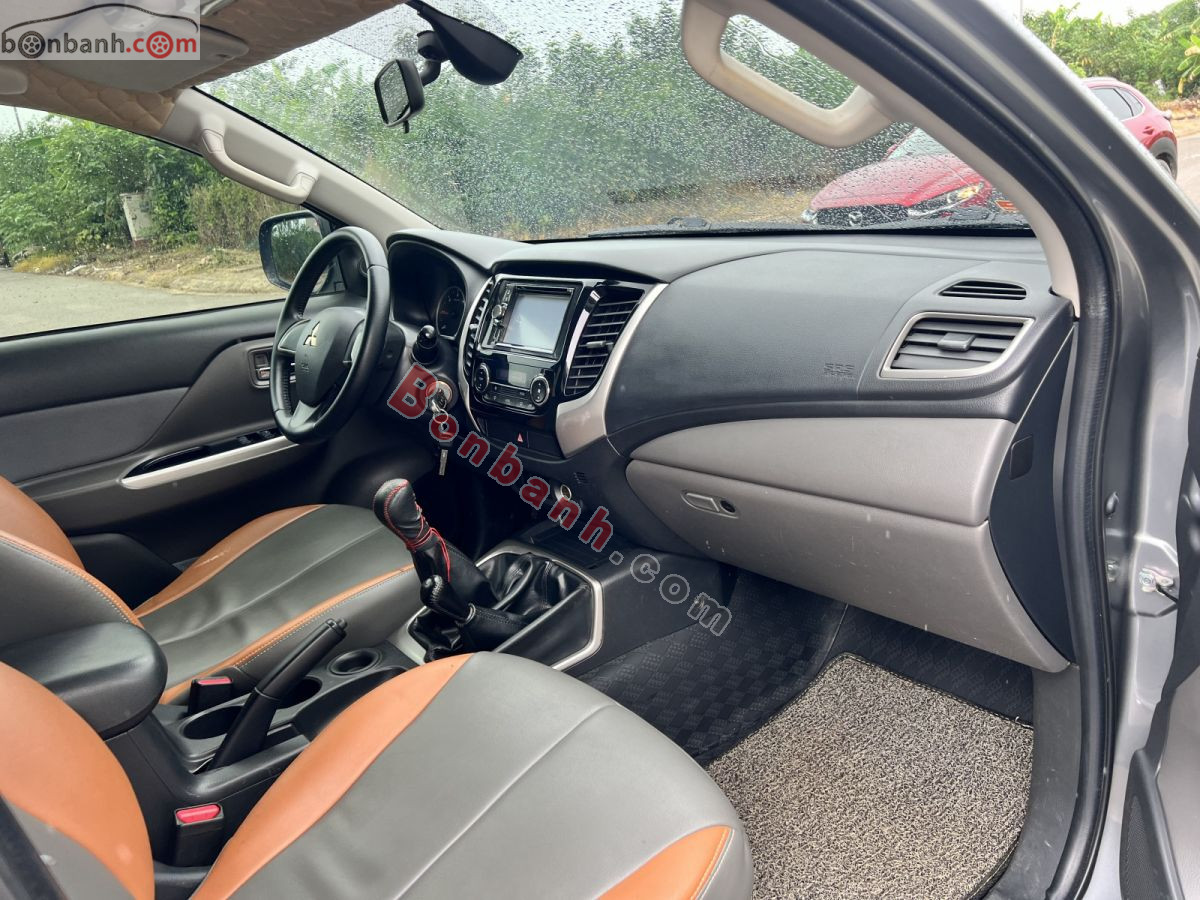 Bán ô tô Mitsubishi Triton GL 4x4 MT - 2015 - xe cũ