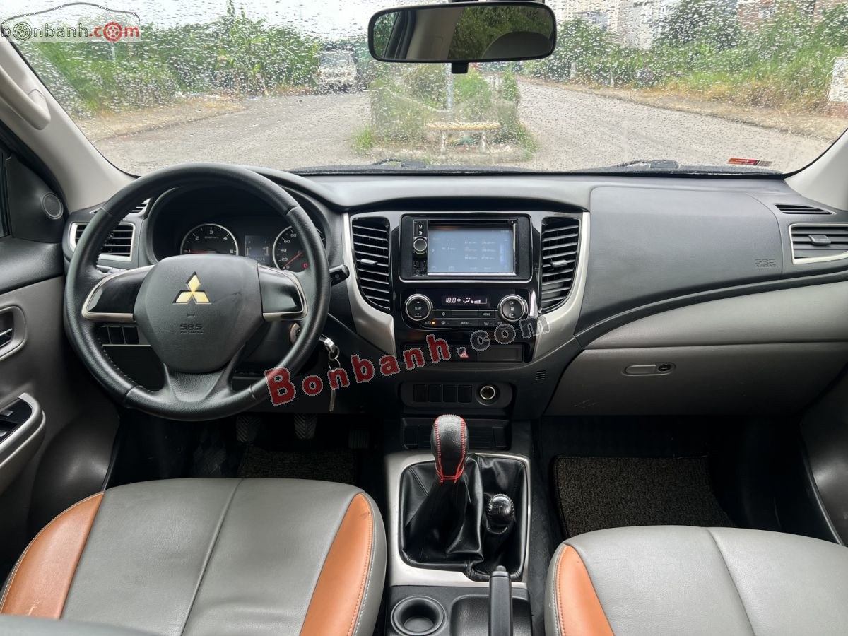 Bán ô tô Mitsubishi Triton GL 4x4 MT - 2015 - xe cũ
