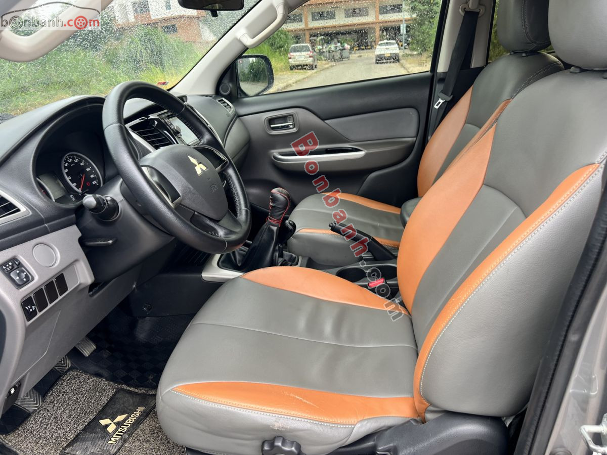 Bán ô tô Mitsubishi Triton GL 4x4 MT - 2015 - xe cũ