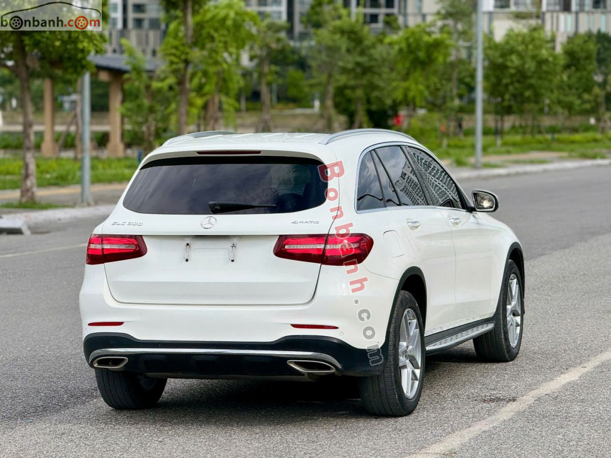 Bán ô tô Mercedes Benz GLC 300 4Matic - 2018 - xe cũ
