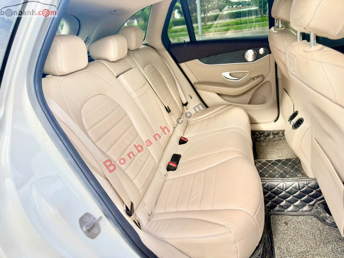Bán ô tô Mercedes Benz GLC 300 4Matic - 2018 - xe cũ