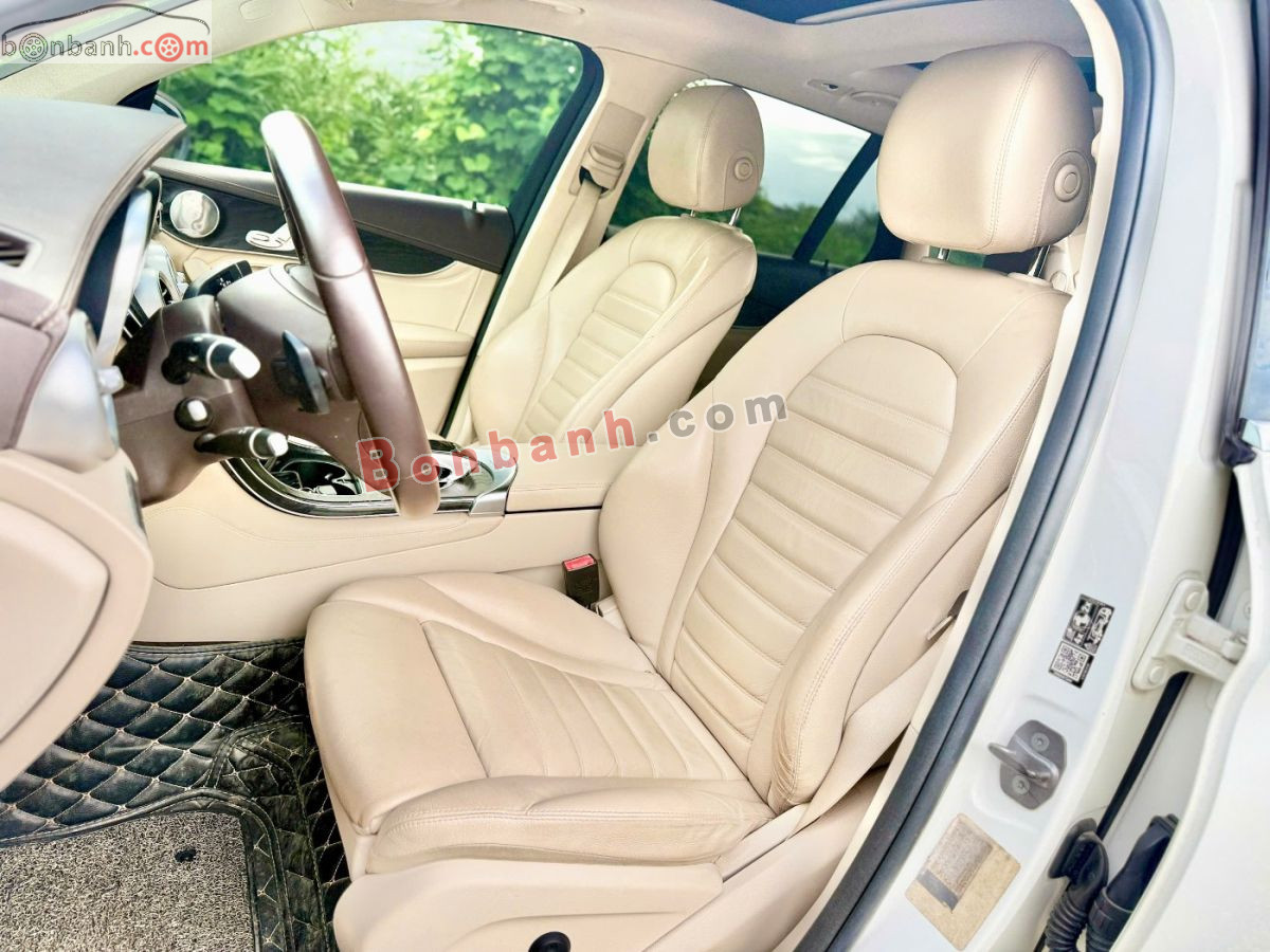 Bán ô tô Mercedes Benz GLC 300 4Matic - 2018 - xe cũ