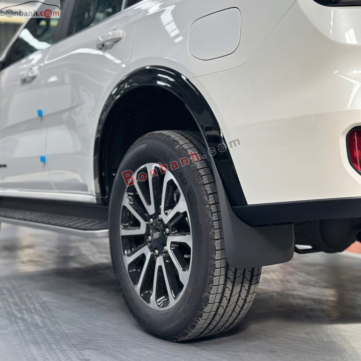Bán ô tô Ford Everest Platinum 2.0L 4x4 AT - 2026 - xe mới