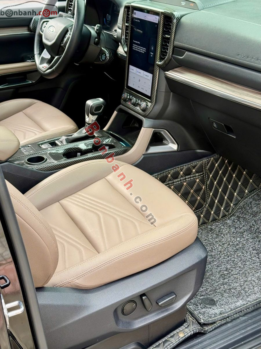 Bán ô tô Ford Everest Titanium 2.0L 4x2 AT - 2023 - xe cũ