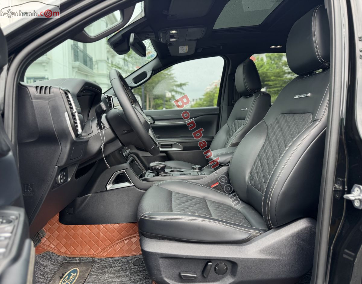 Bán ô tô Ford Everest Platinum 2.0L 4x4 AT - 2024 - xe cũ