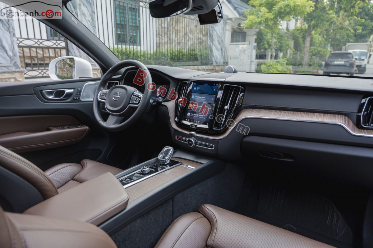 Bán ô tô Volvo XC60 Ultimate Bright B6 AWD - 2023 - xe cũ