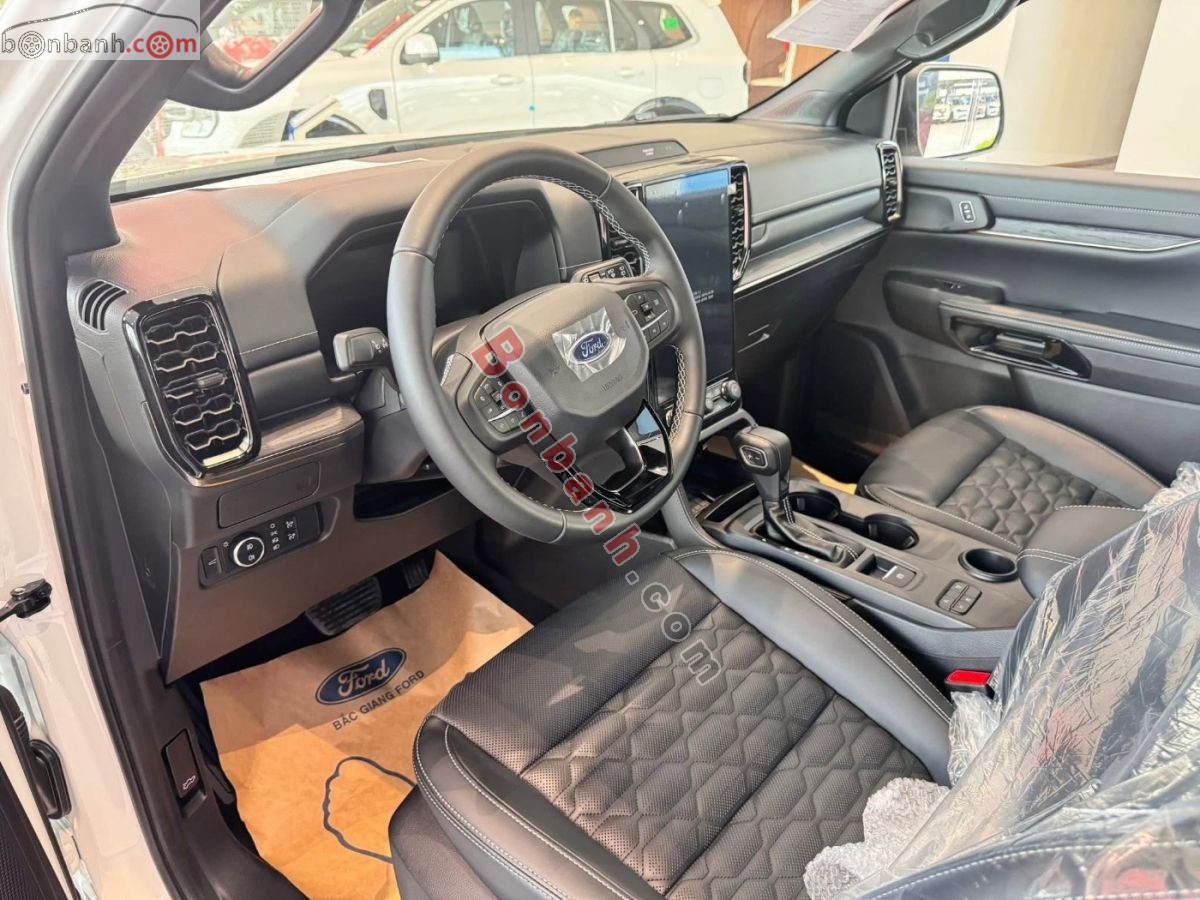 Bán ô tô Ford Everest Platinum 2.0L 4x2 AT - 2026 - xe mới