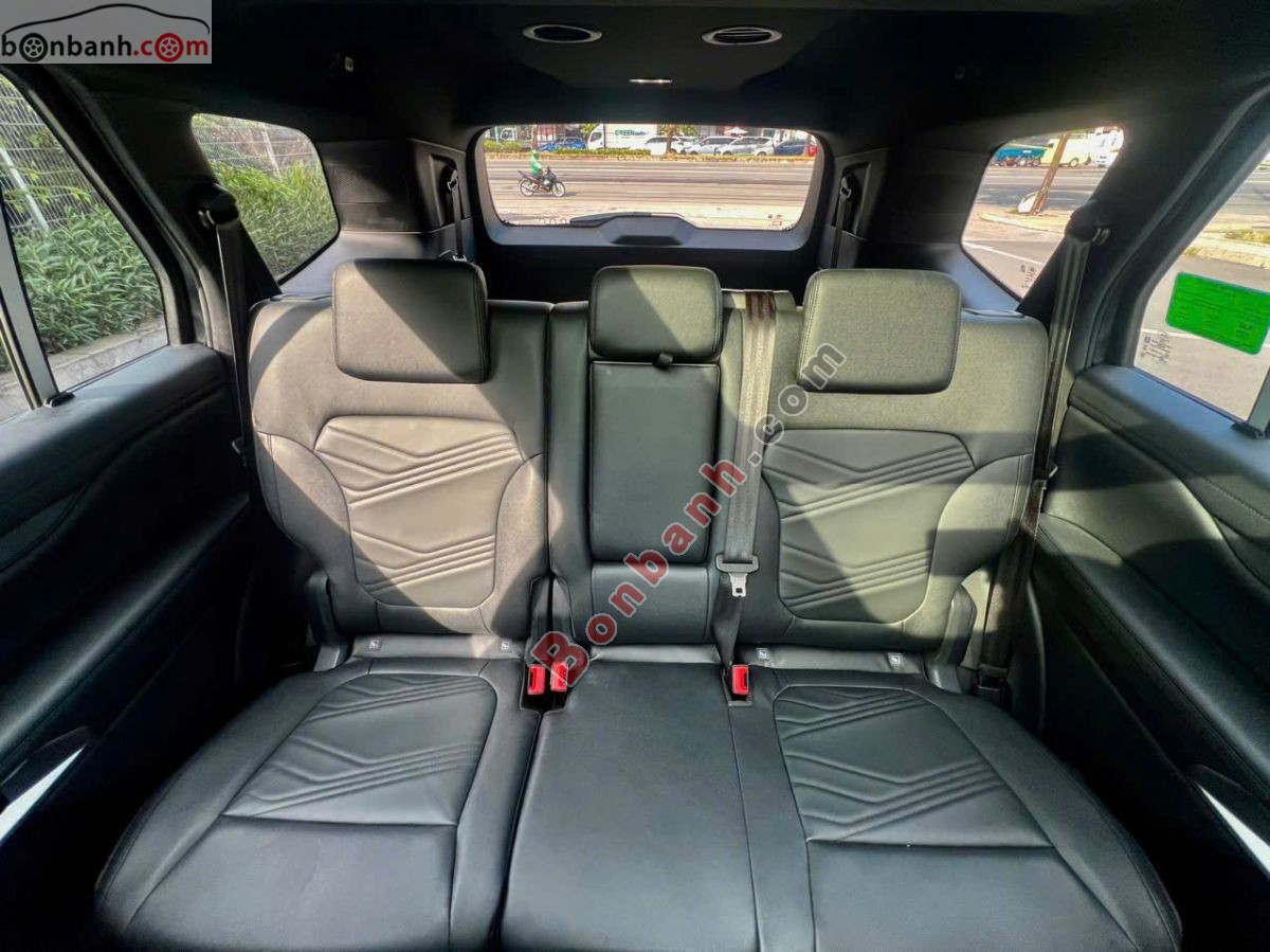 Bán ô tô Ford Everest Titanium Plus 2.0L 4x4 AT - 2025 - xe cũ