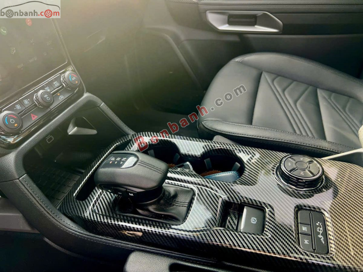 Bán ô tô Ford Everest Titanium Plus 2.0L 4x4 AT - 2025 - xe cũ