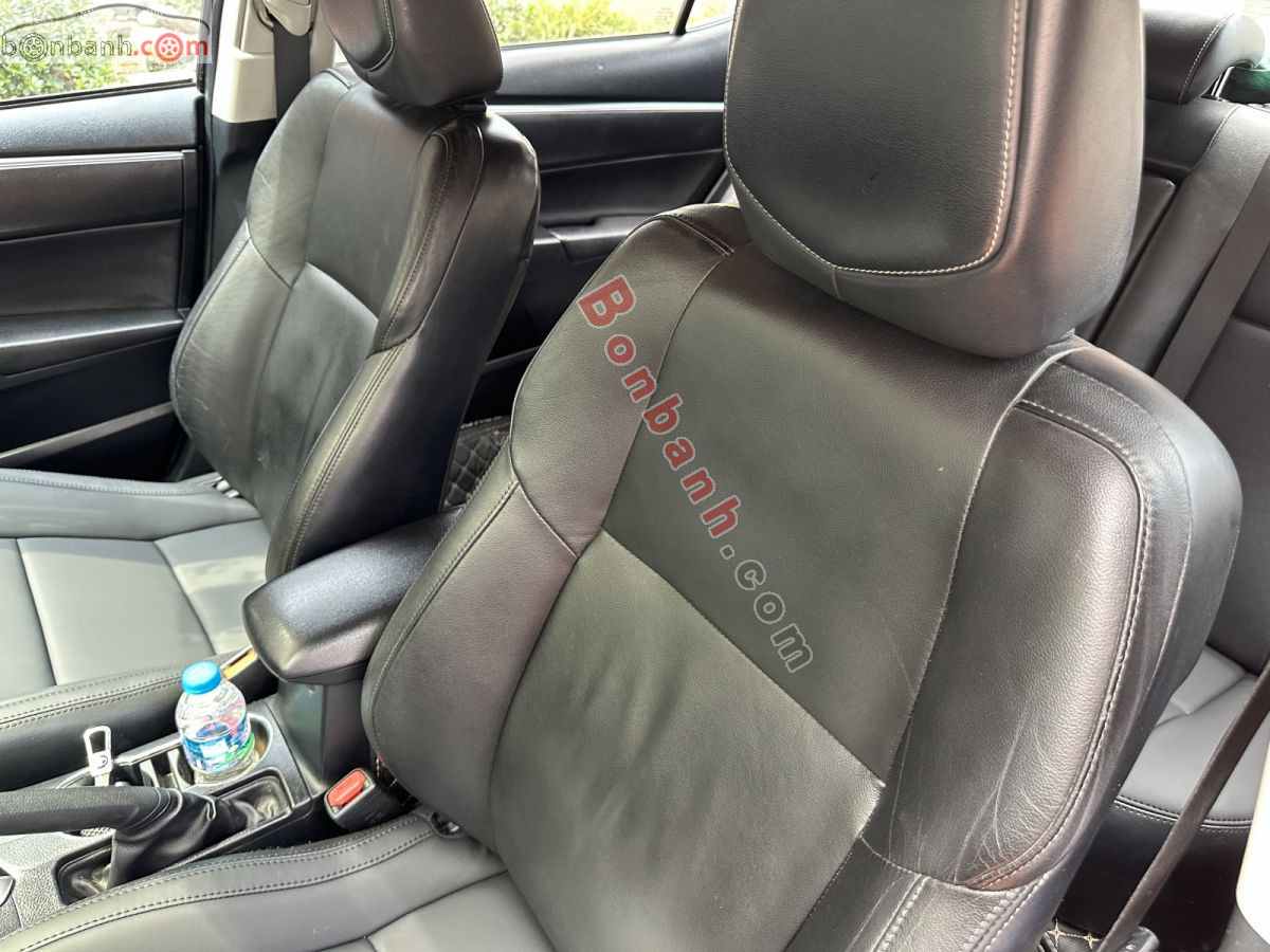 Bán ô tô Toyota Corolla altis 2.0V - 2015 - xe cũ