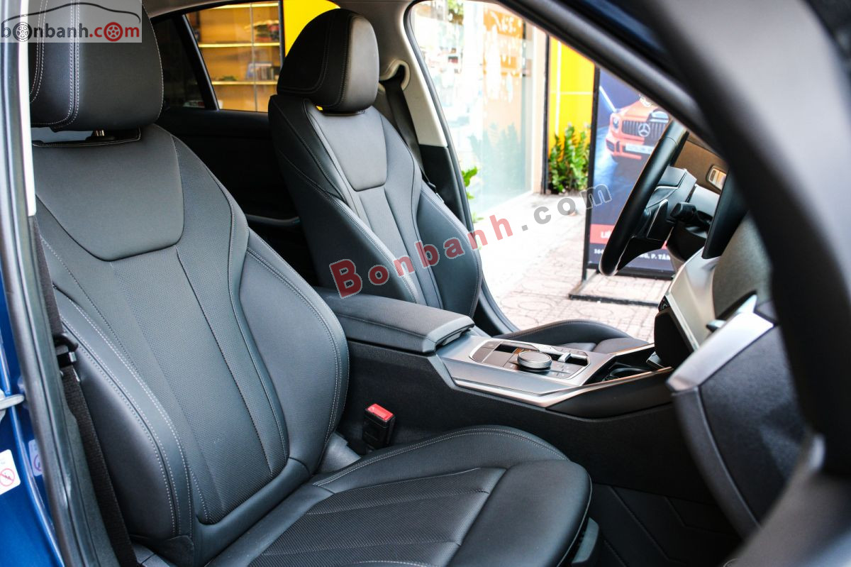 Bán ô tô BMW 3 Series 320i Sport Line - 2023 - xe cũ
