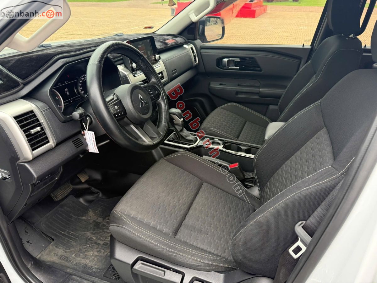 Bán ô tô Mitsubishi Triton GLX 2WD AT - 2024 - xe cũ
