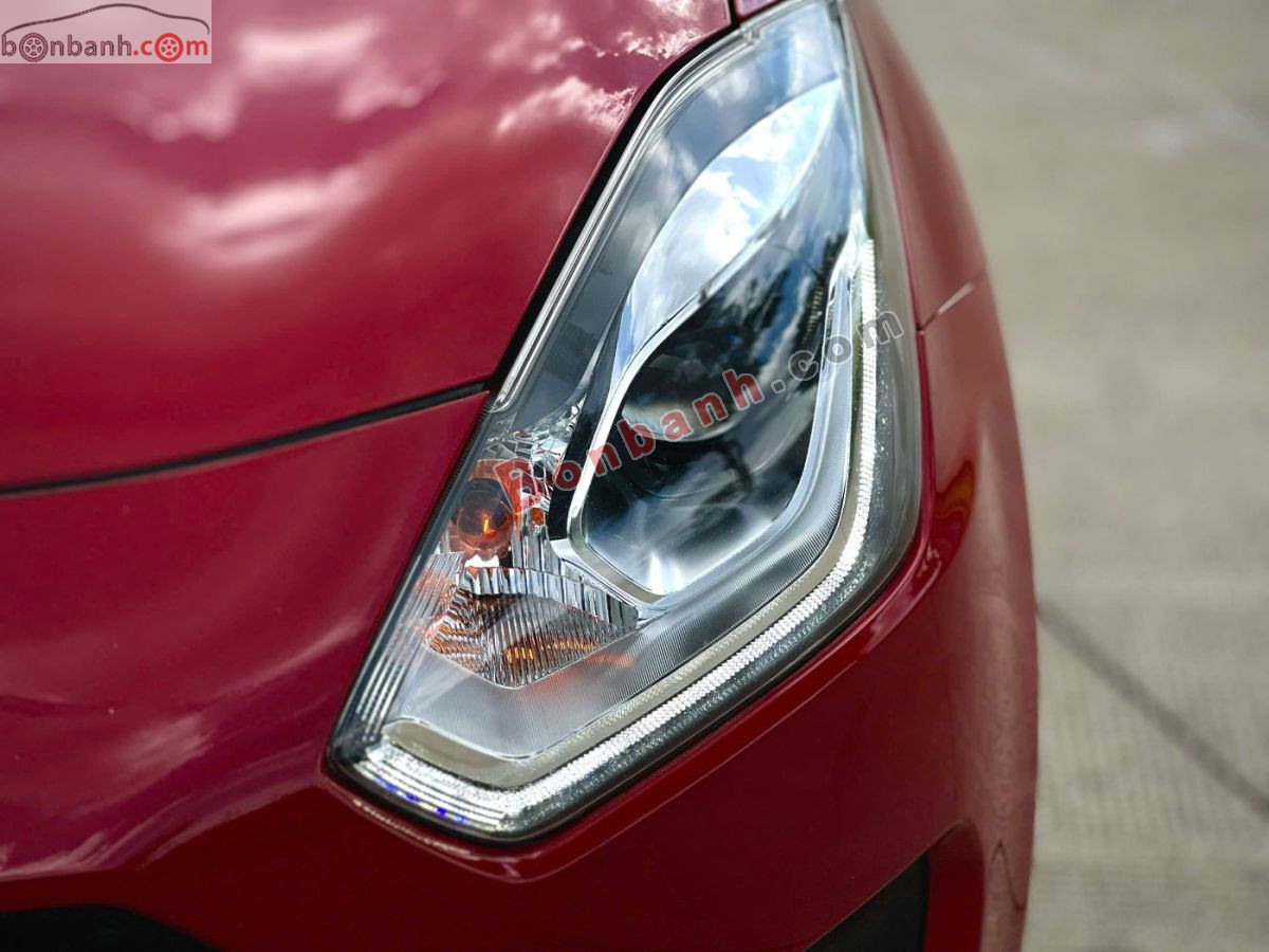 Bán ô tô Suzuki Swift GLX 1.2 AT - 2022 - xe cũ