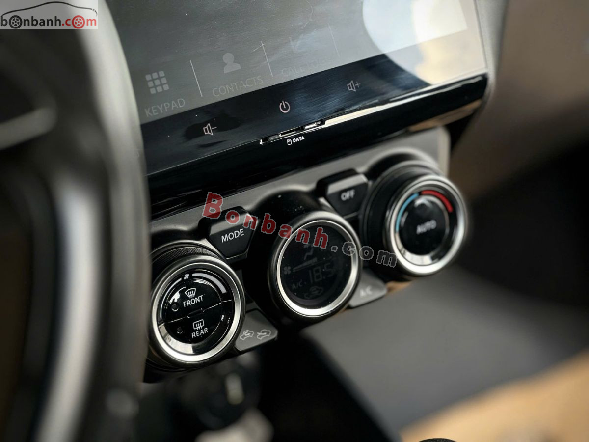 Bán ô tô Suzuki Swift GLX 1.2 AT - 2022 - xe cũ