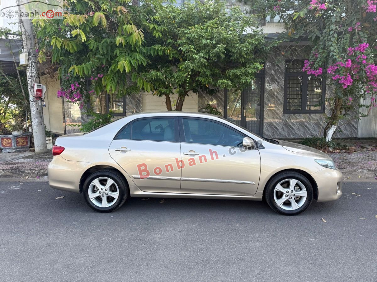 Bán ô tô Toyota Corolla altis 2.0V - 2013 - xe cũ
