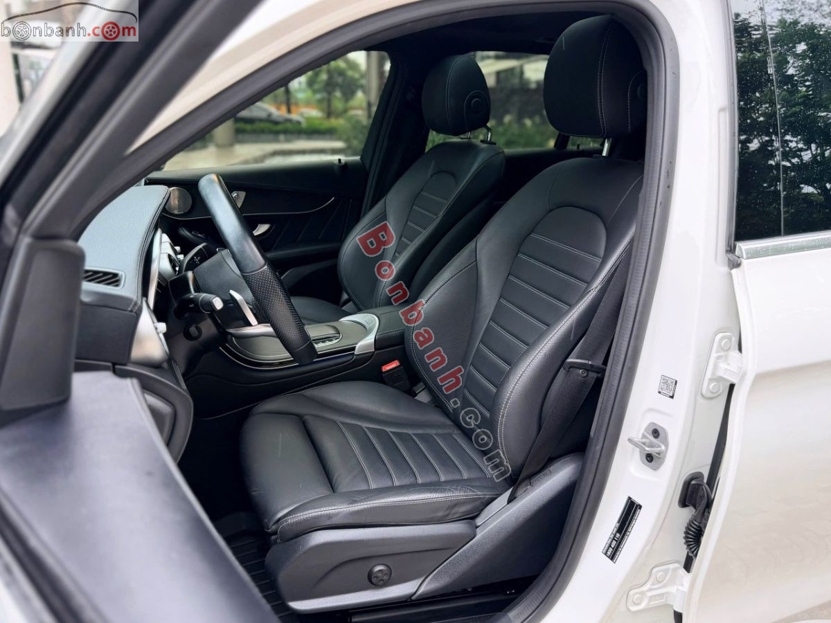 Bán ô tô Mercedes Benz GLC 300 4Matic - 2022 - xe cũ