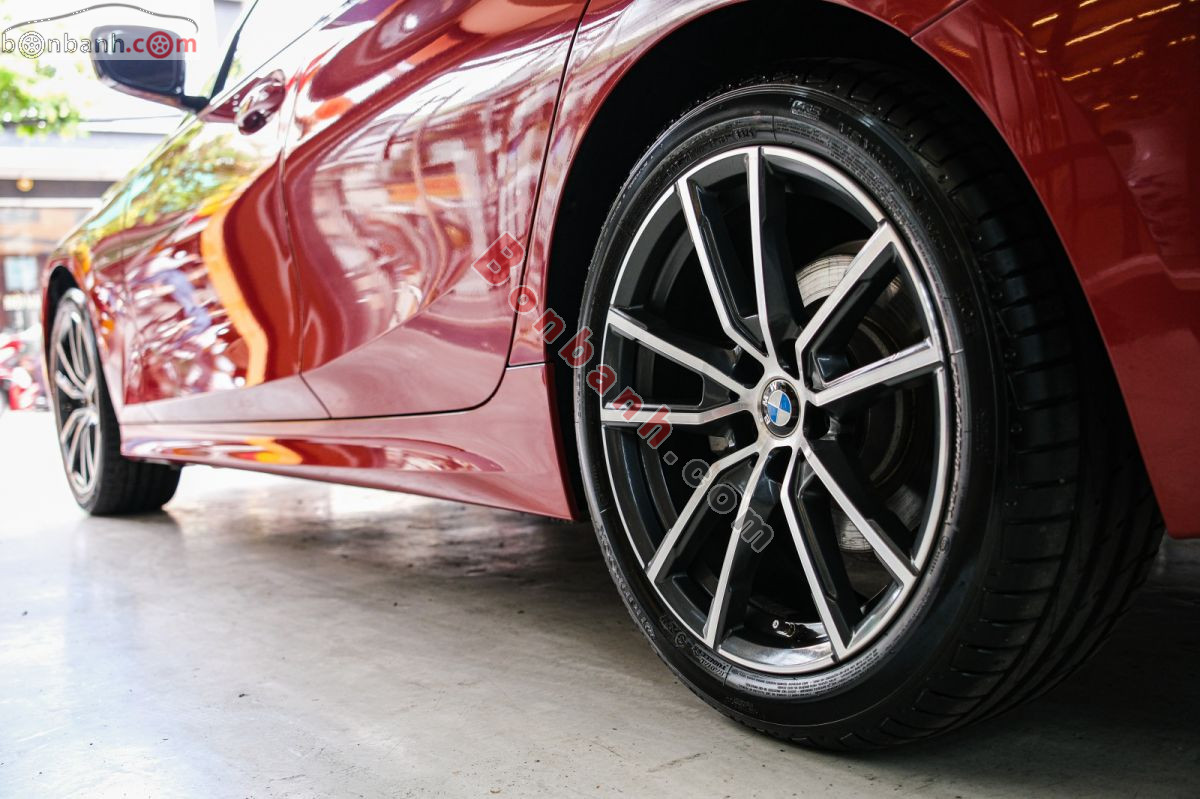Bán ô tô BMW 3 Series 320i Sport Line - 2024 - xe cũ